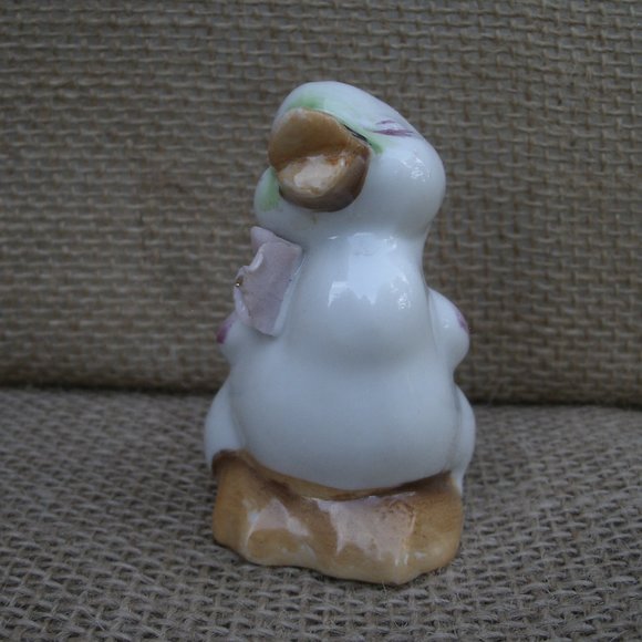 Vintage Small Duck with Rose China Figurine - Picture 3 of 16